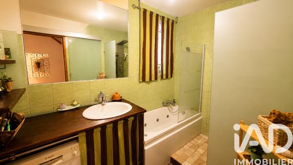 Immeuble à vendre 80 m² Bompas