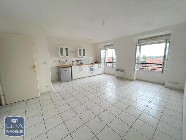 Appartement à louer 3 pièces 59.89m² Saint-Quentin (02100)