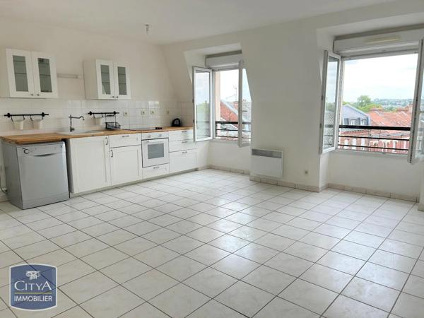 Appartement à louer 3 pièces 59.89m² Saint-Quentin (02100)