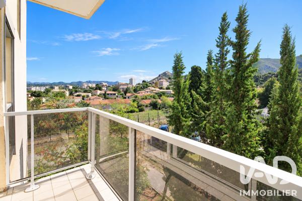 Appartement à vendre 4 pièces 64 m² Marseille 10
