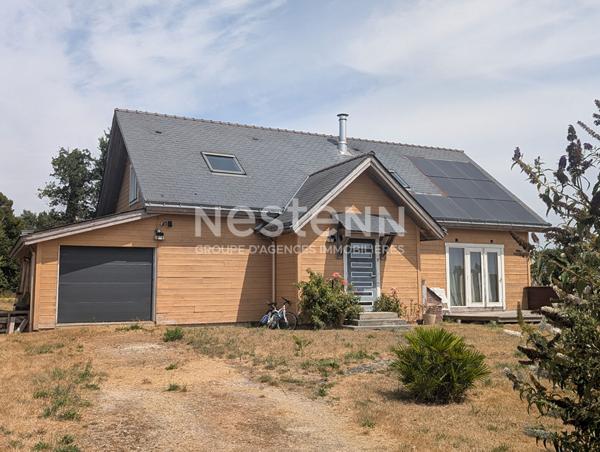 Maison en bois à vendre bourg de Radenac