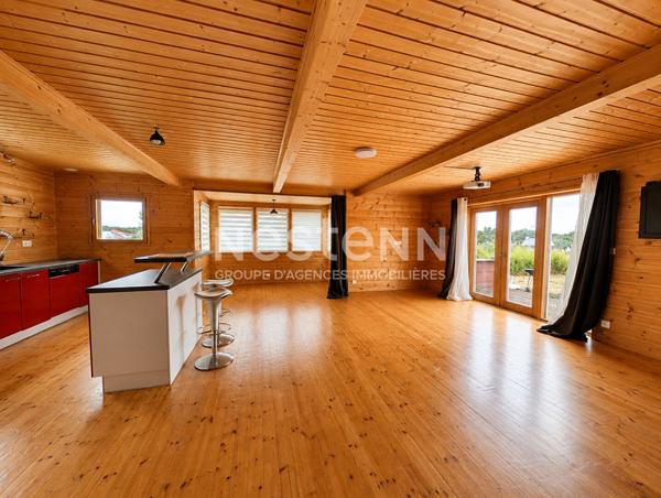 Maison en bois à vendre bourg de Radenac