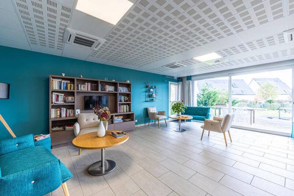 Appartement 2 pièces                                        - 35730 Pleurtuit - SUPER U Réf : 128692