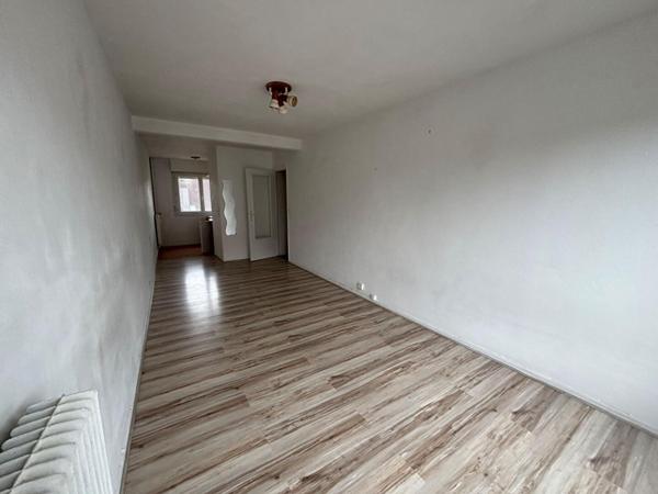 A LOUER : T1 à LILLE • • 575 € CC • Réf. 67502929574