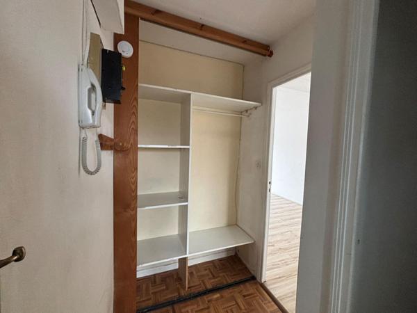 A LOUER : T1 à LILLE • • 575 € CC • Réf. 67502929574