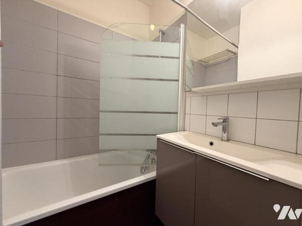 MAISON IFS BOURG