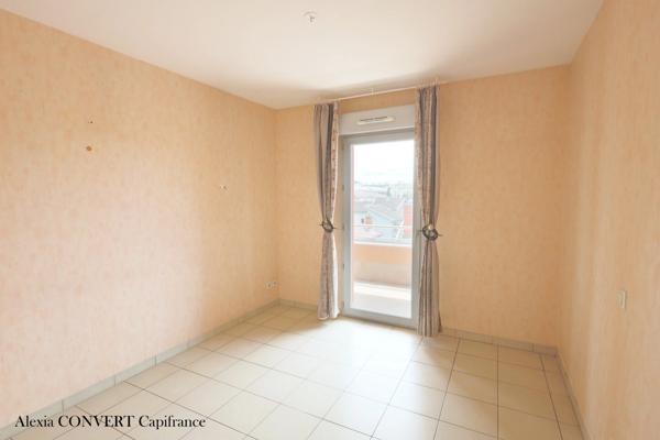 Appartement à vendre 5 pièces garage+ cave + parking BOURG EN BRESSE (01)
