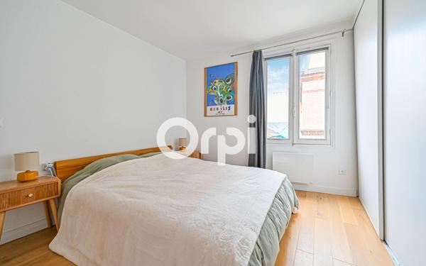 Appartement à vendre    2 pièces • 41,01 m2 Paris 20