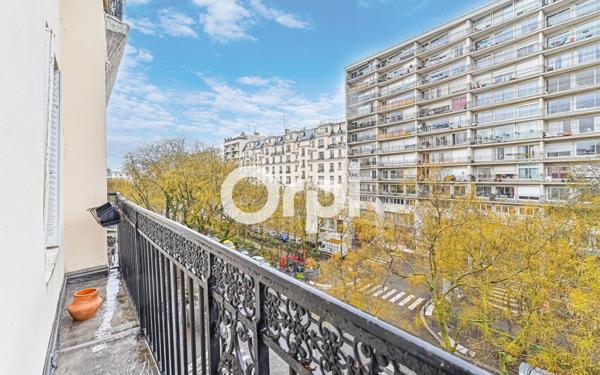Appartement à vendre    2 pièces • 41,01 m2 Paris 20