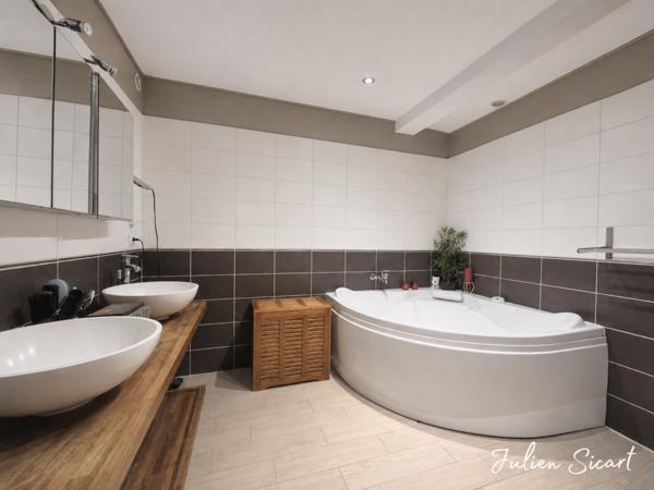 SAINT-FÉLIU-D'AVALL – MAISON 3 FACES – 165 m² HABITABLES – GARAGE – PISCINE