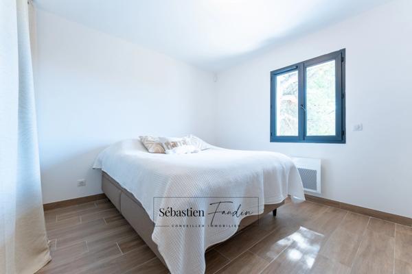 Maison à vendre 4 pièces AUBAGNE (13) - 100 m² - Calme - Très récente - Faible consommation - Parcelle entièrement close
