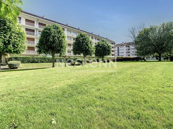 Appartement Bois D Arcy 3 pièce(s)