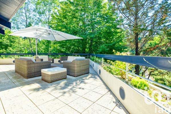 Maison à vendre 5 pièces 220 m² Bouliac