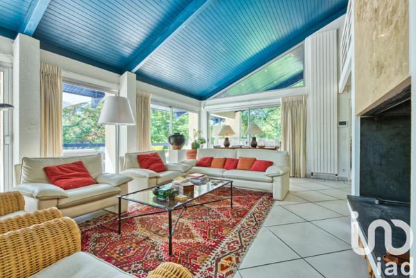 Maison à vendre 5 pièces 220 m² Bouliac