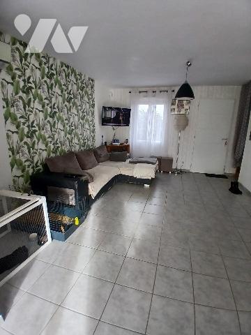 Pavillon T5 proche commerces et écoles