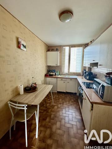 Appartement à vendre 4 pièces 81 m² Évry-Courcouronnes