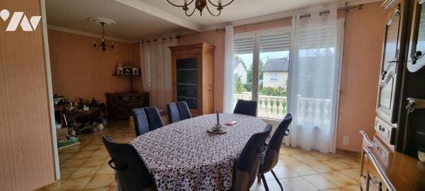 LA GUERCHE DE BGNE - Centre Ville - Pavillon avec terrain