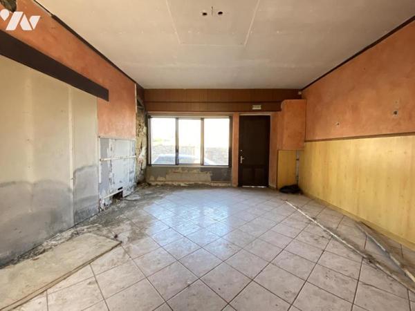 Local professionnel et habitation à rénover 