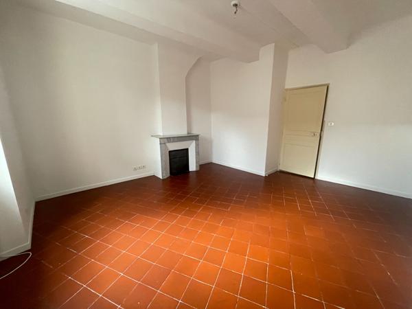 Maison de village avec exterieur