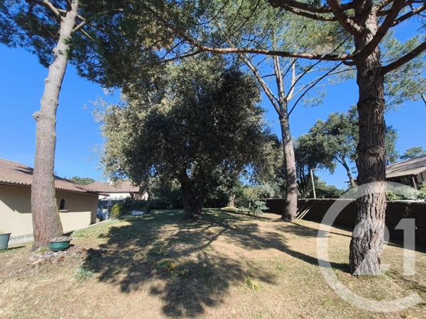 Terrain à vendre  448 m 2   SOULAC SUR MER  - 33