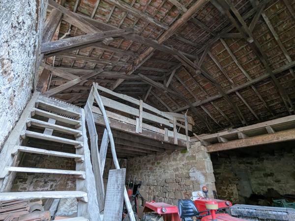 Bâtiment ancien en pierre à restaurer – secteur Figeac / Cardaillac