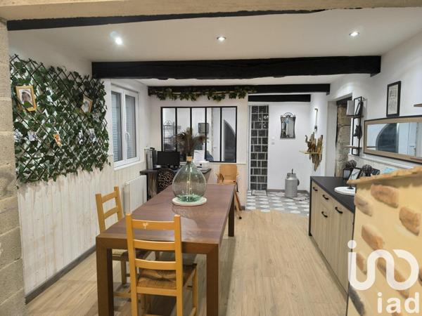 Maison de campagne 9 pièces de 168 m² à Neuvic (24190)