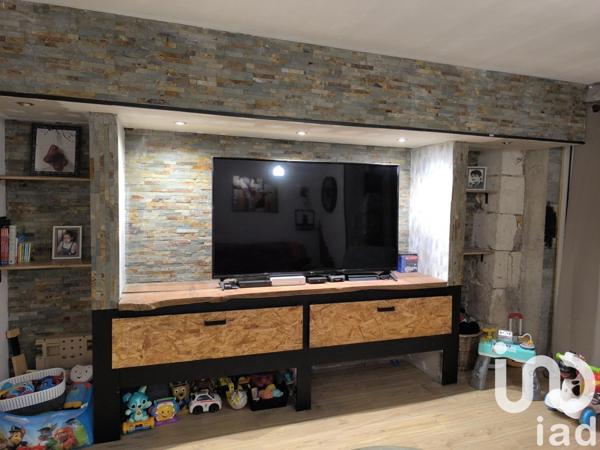 Maison de campagne 9 pièces de 168 m² à Neuvic (24190)