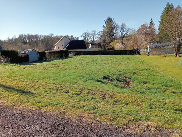 Terrain à vendre à Marcillac-la-Croisille (19320) - Corrèze