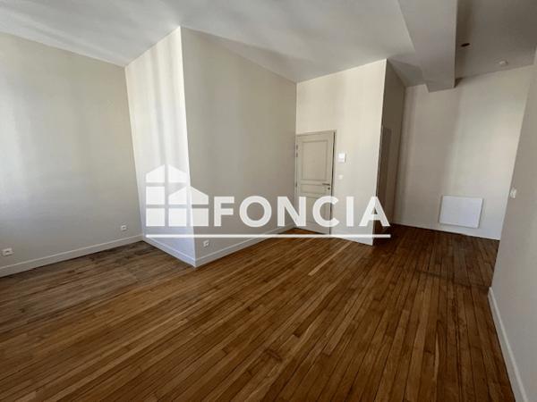 Location Appartement 3 pièces 56.92 m² - 10 AVENUE DU GENERAL DE GAULLE Angouleme 16000