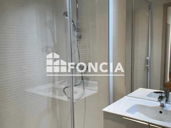 Location Appartement 3 pièces 56.92 m² - 10 AVENUE DU GENERAL DE GAULLE Angouleme 16000