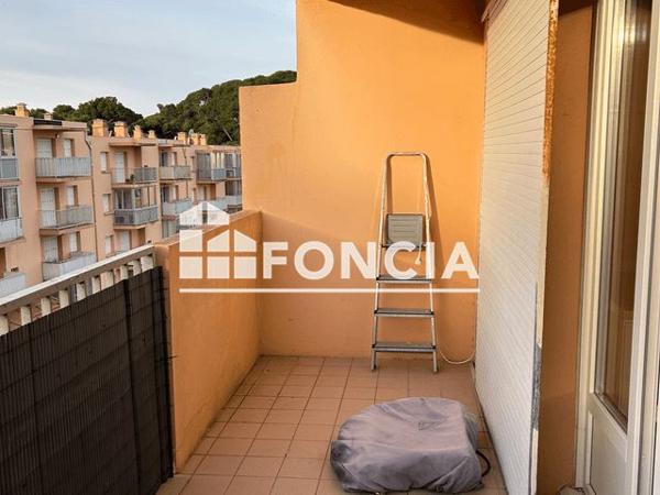 Location Appartement 2 pièces 32.77 m² - LES AMPHORES - 64 chemin de la plaine de bouisson Giens Hyeres 83400