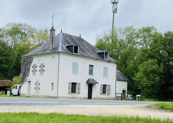 Vente Maison 6 pièces 155 m2 à Méry-Ès-Bois