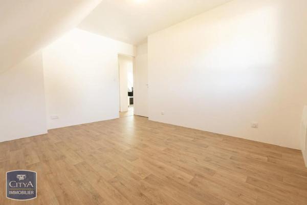 Maison à louer 4 pièces 76.52m²