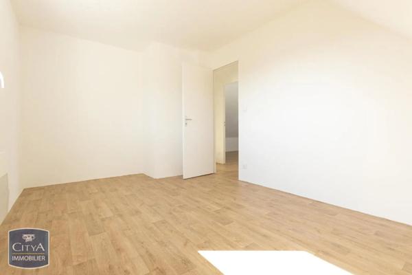 Maison à louer 4 pièces 76.52m²