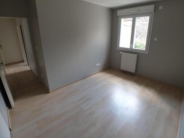 Maison 7 pièce(s) 5 chambre(s) 141.39 m²