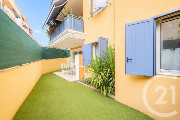 Appartement F3 à vendre  3 pièces - 66,30 m 2   BEAULIEU SUR MER  - 06