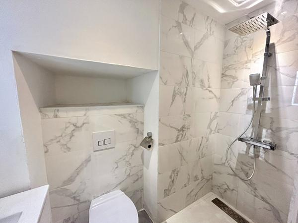 LOCAL COMMERCIAL RÉNOVÉ GRASSE CENTRE