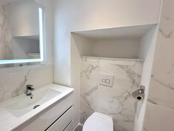 LOCAL COMMERCIAL RÉNOVÉ GRASSE CENTRE