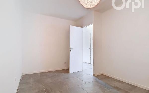 Appartement à vendre    4 pièces • 72,60 m2 Toulon