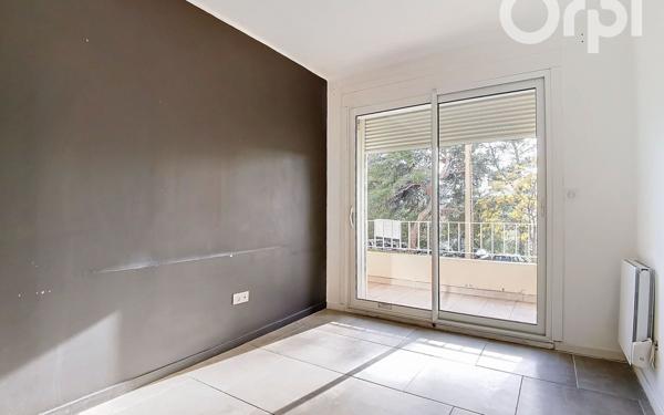 Appartement à vendre    4 pièces • 72,60 m2 Toulon