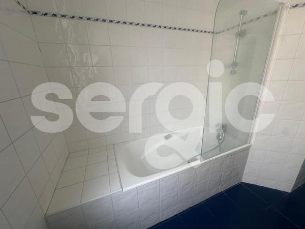 Location 4 Pieces 87 51100 Reims 26 1528 01 0003