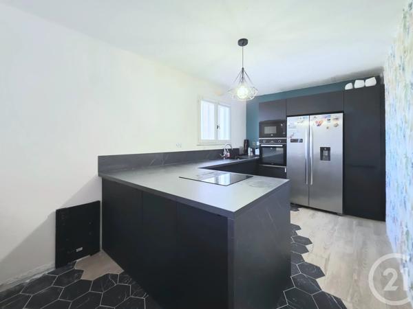 Maison à vendre  5 pièces - 134 m 2   ISTRES  - 13