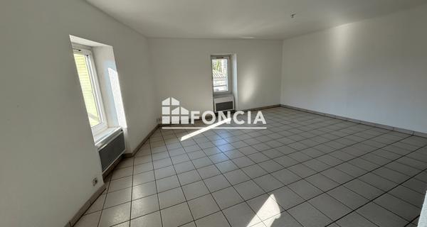 Location Appartement 4 pièces 89.19 m² - Saint-vallier 26240