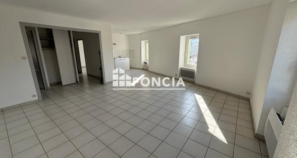 Location Appartement 4 pièces 89.19 m² - Saint-vallier 26240