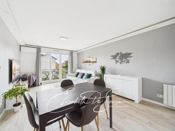 2 pièces entièrement rénové sans vis à vis