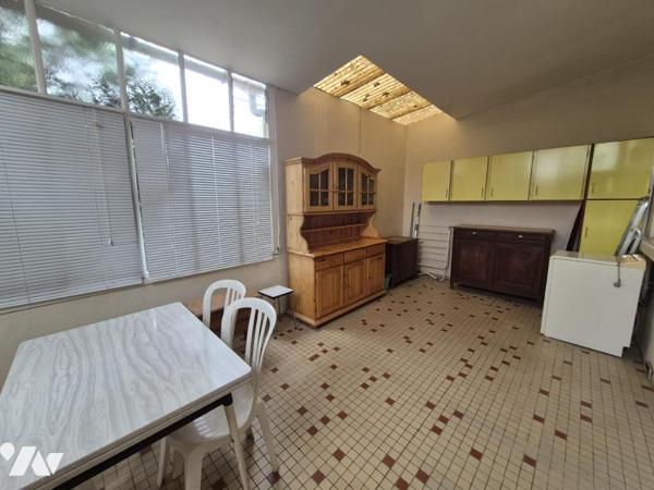 A DEUX PAS DU BOURG DE SSSL 