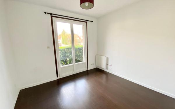 Appartement à louer    2 pièces • 49,92 m2 Mandres-les-Roses