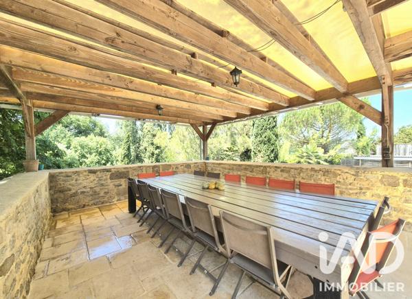 Maison à vendre 13 pièces 300 m² La Chapelle-aux-Saints