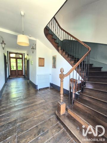 Maison à vendre 13 pièces 300 m² La Chapelle-aux-Saints