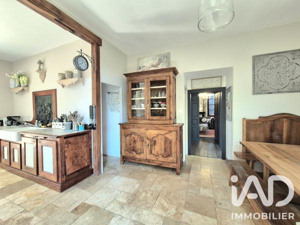 Maison à vendre 13 pièces 300 m² La Chapelle-aux-Saints